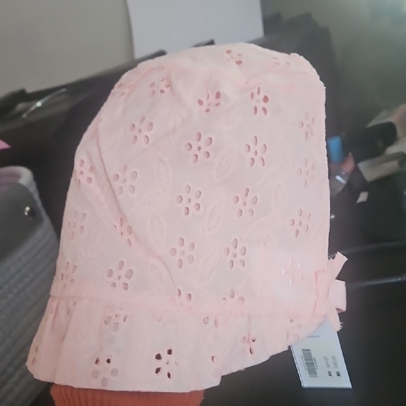 Janie And Jack  Light Pink Eyelet Bucket Hat - Picture 1 of 4